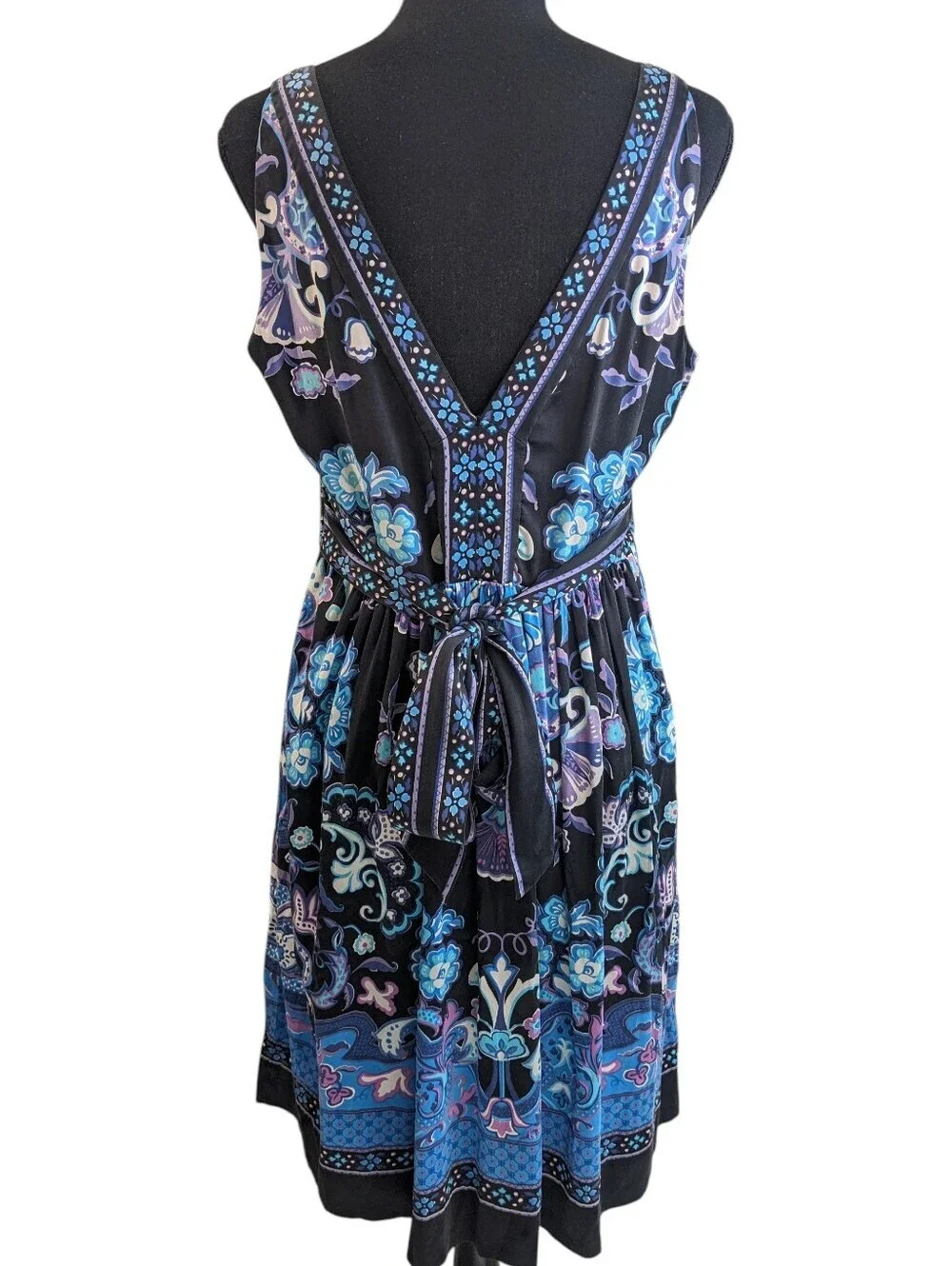 ECI Black V-Neck Midi Dress with Blue & Purple Floral Border Silk Blend  Size12 - Picture 4 of 12